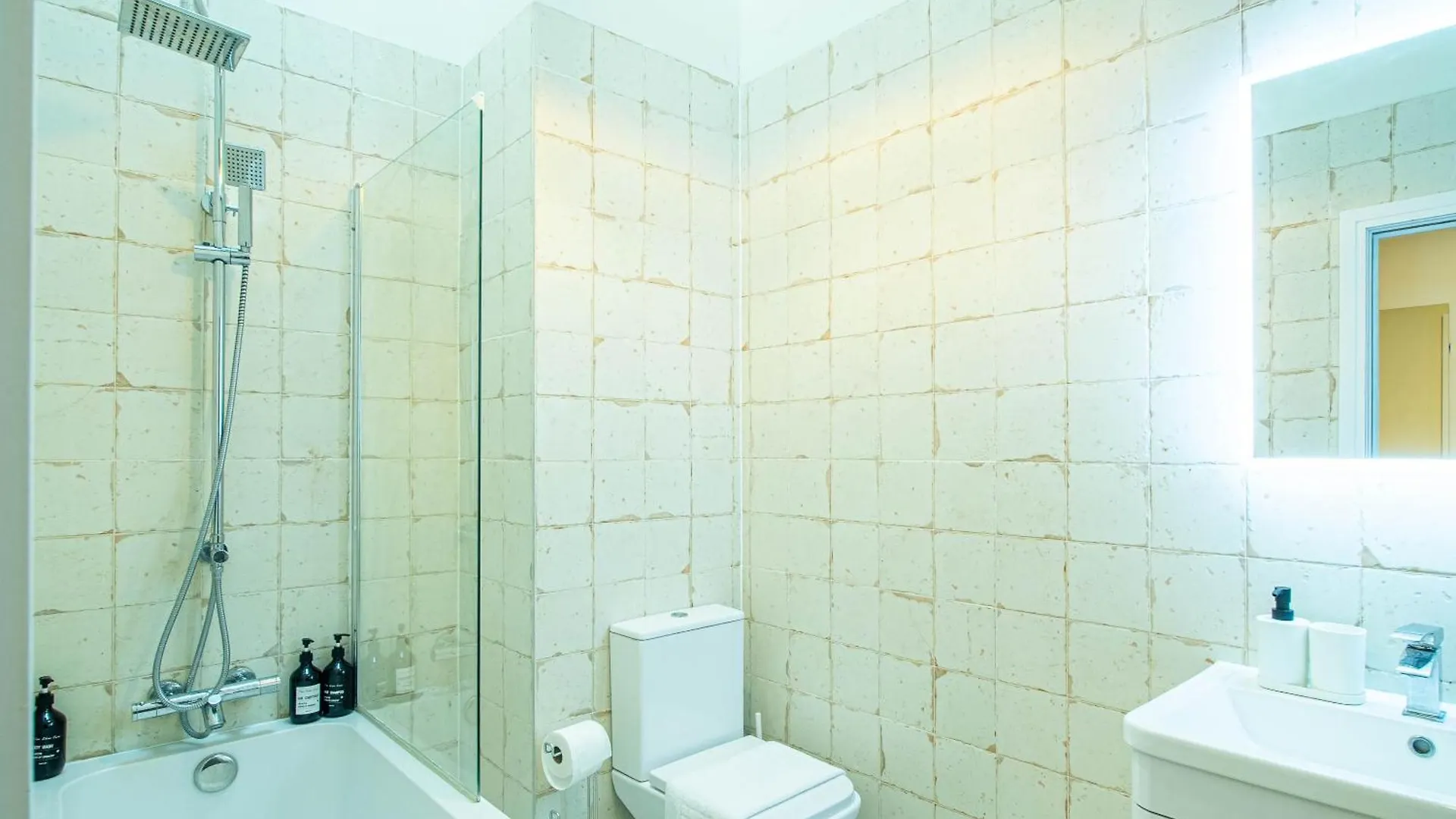 Hayy Aparthotels Business And Leisure Stays At Stanley Mill Huddersfield